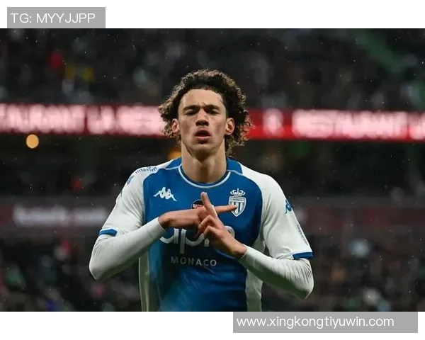 阿克利乌什自豪打入法国队首球称压力激励自己更进步